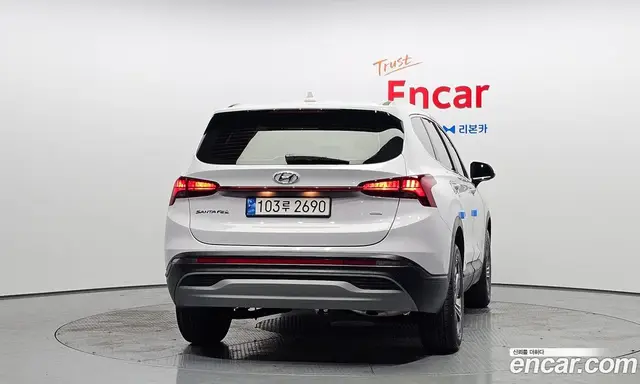 Hyundai Santa Fe 2022 2.5 автомат (гидро), миниатюра 4 Hyundai Santa Fe 2022 2.5 автомат (гидро), миниатюра 4