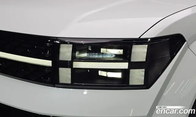 Hyundai Santa Fe 2024 1.6 автомат (гидро), миниатюра 7