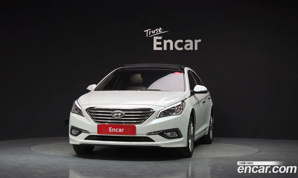 Hyundai Sonata 2014 2.0 автомат (гидро), фото 3 Hyundai Sonata 2014 2.0 автомат (гидро), фото 3
