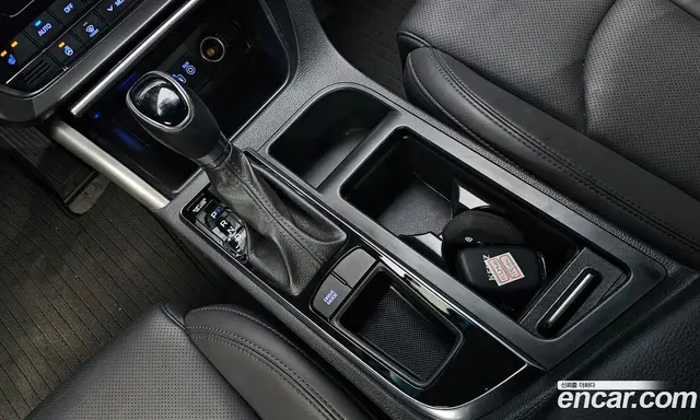 Hyundai Sonata 2015 2.0 автомат (гидро), миниатюра 11 Hyundai Sonata 2015 2.0 автомат (гидро), миниатюра 11