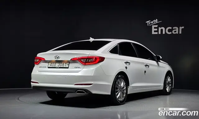 Hyundai Sonata 2017 2.0 автомат (гидро), миниатюра 2 Hyundai Sonata 2017 2.0 автомат (гидро), миниатюра 2