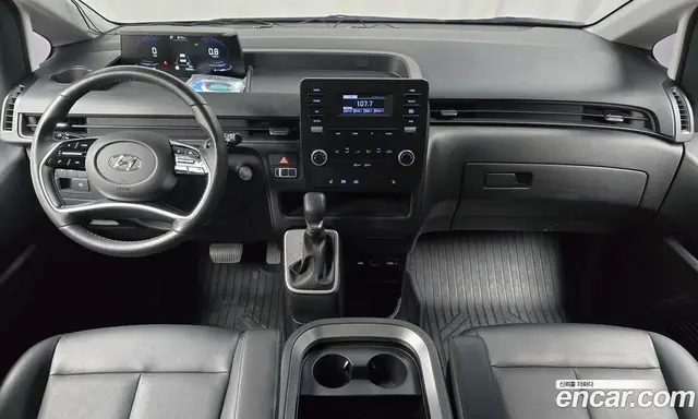Hyundai Staria 2021 2.2 автомат (гидро), миниатюра 9