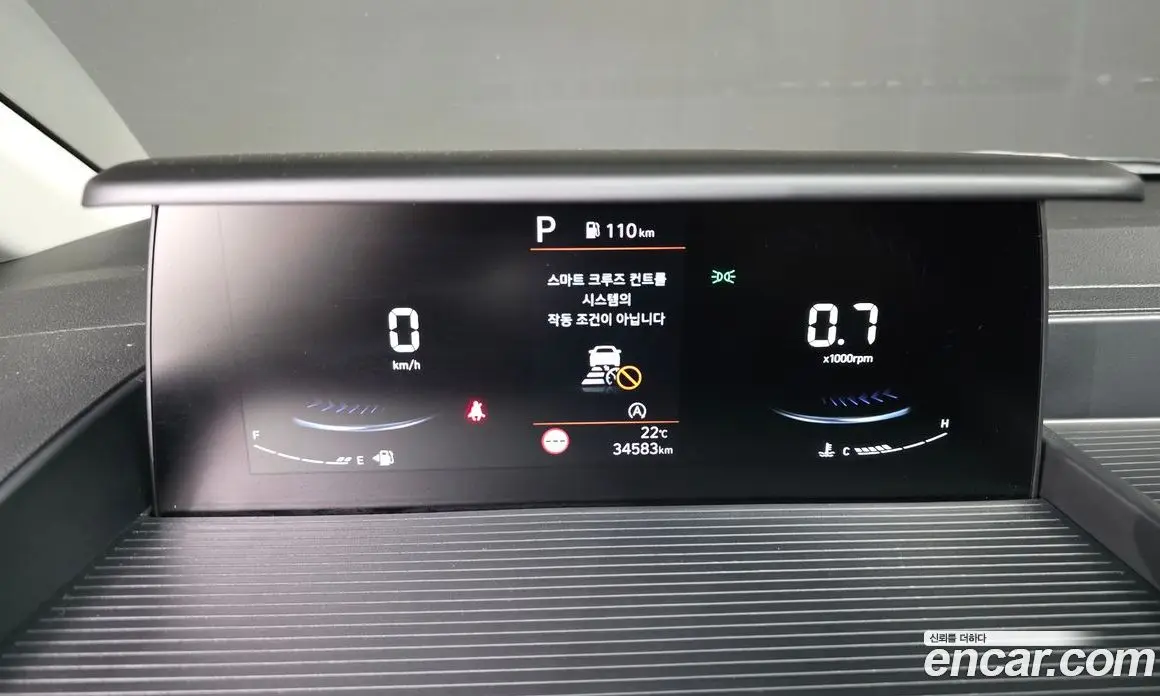 Hyundai Staria 2023 2.2 автомат (гидро), фото 11