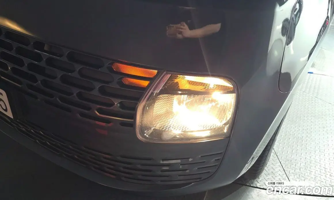 Hyundai Staria 2023 2.2 автомат (гидро), фото 8