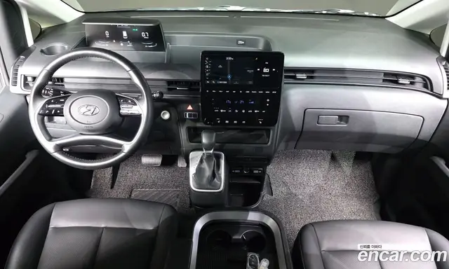 Hyundai Staria 2023 2.2 автомат (гидро), миниатюра 10