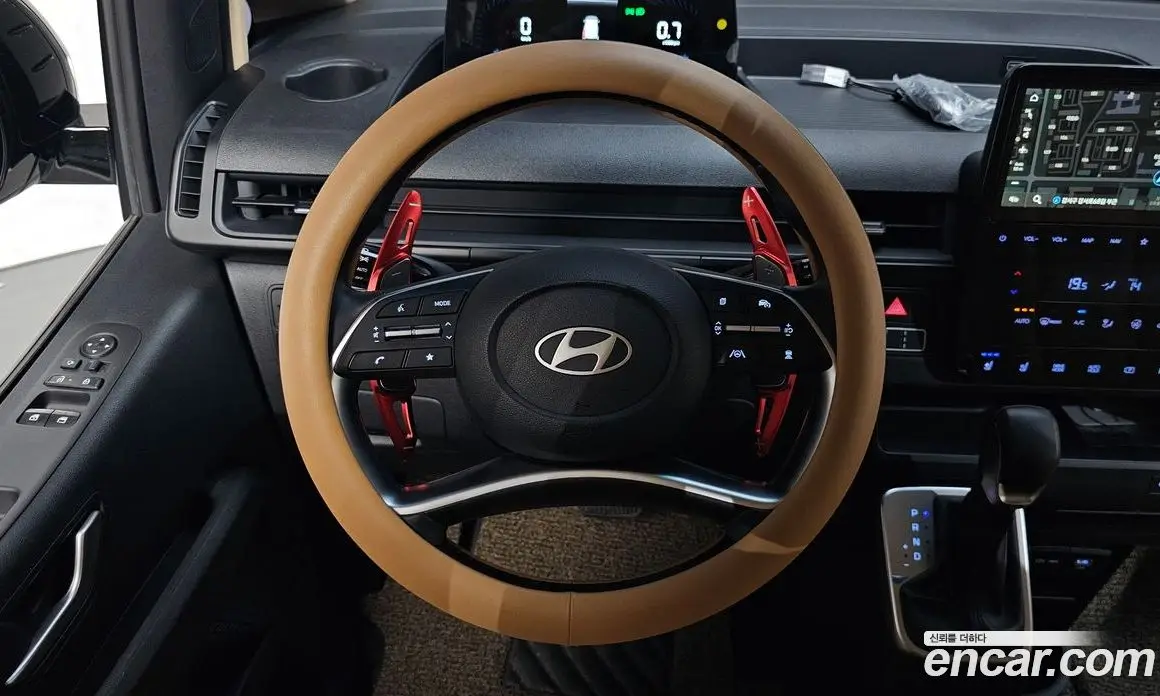 Hyundai Staria 2025 2.2 автомат (гидро), фото 17 Hyundai Staria 2025 2.2 автомат (гидро), фото 17