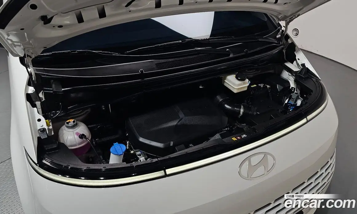 Hyundai Staria 2025 2.2 автомат (гидро), фото 5 Hyundai Staria 2025 2.2 автомат (гидро), фото 5