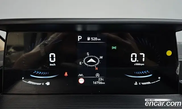 Hyundai Staria 2025 2.2 автомат (гидро), миниатюра 10 Hyundai Staria 2025 2.2 автомат (гидро), миниатюра 10