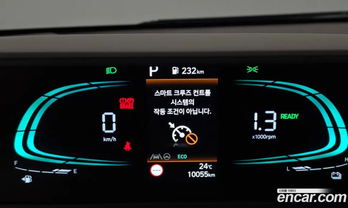 Hyundai Staria 2025 1.6 автомат (гидро), фото 11 Hyundai Staria 2025 1.6 автомат (гидро), фото 11