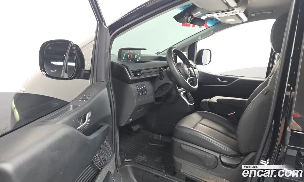Hyundai Staria 2025 1.6 автомат (гидро), фото 13 Hyundai Staria 2025 1.6 автомат (гидро), фото 13
