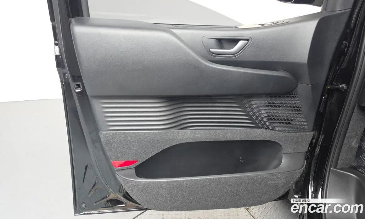 Hyundai Staria 2025 1.6 автомат (гидро), фото 14 Hyundai Staria 2025 1.6 автомат (гидро), фото 14