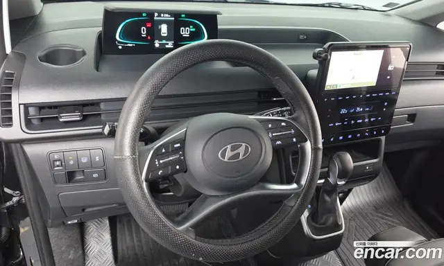 Hyundai Staria 2025 1.6 автомат (гидро), миниатюра 10 Hyundai Staria 2025 1.6 автомат (гидро), миниатюра 10