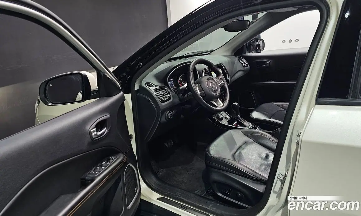 Jeep Compass 2019 2.4 автомат (гидро), фото 13 Jeep Compass 2019 2.4 автомат (гидро), фото 13