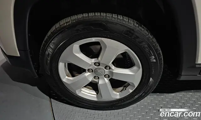 Jeep Compass 2019 2.4 автомат (гидро), миниатюра 5 Jeep Compass 2019 2.4 автомат (гидро), миниатюра 5