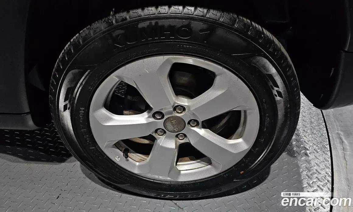 Jeep Compass 2019 2.4 автомат (гидро), фото 7 Jeep Compass 2019 2.4 автомат (гидро), фото 7