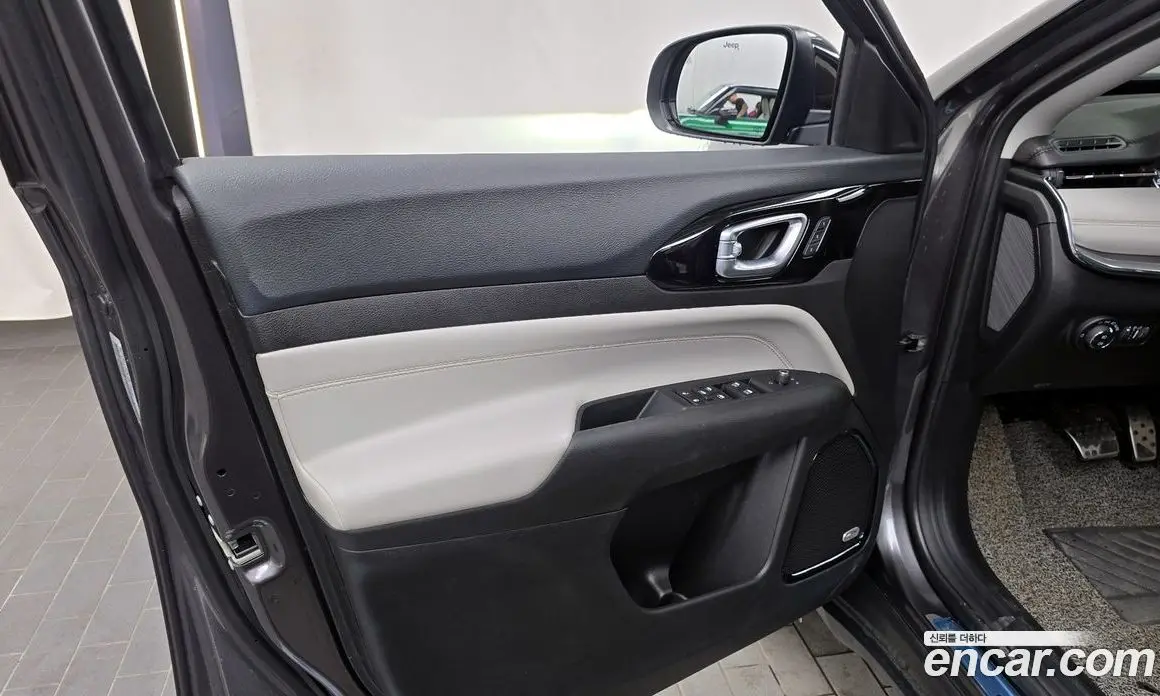 Jeep Compass 2022 2.4 автомат (гидро), фото 14