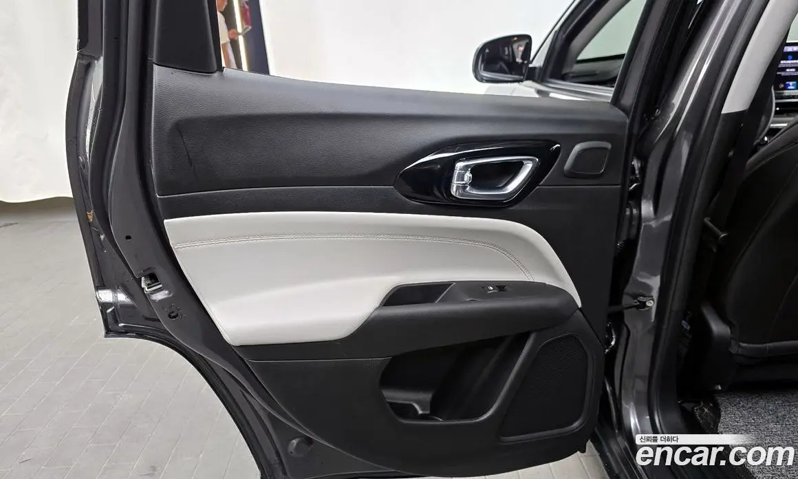 Jeep Compass 2022 2.4 автомат (гидро), фото 15