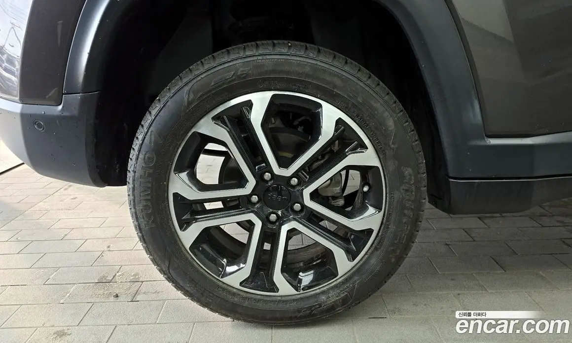 Jeep Compass 2022 2.4 автомат (гидро), фото 5