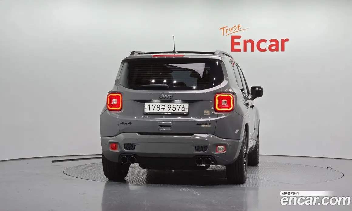 Jeep Renegade 2019 2.4 автомат (гидро), фото 3