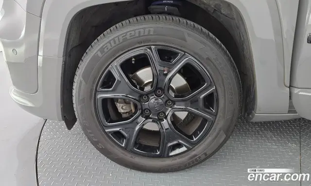 Jeep Renegade 2019 2.4 автомат (гидро), миниатюра 4
