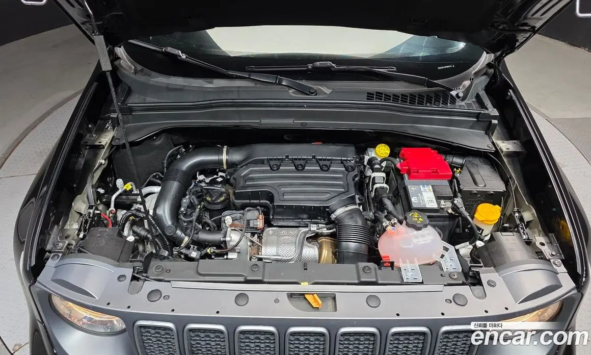 Jeep Renegade 2022 1.3 автомат (гидро), фото 6