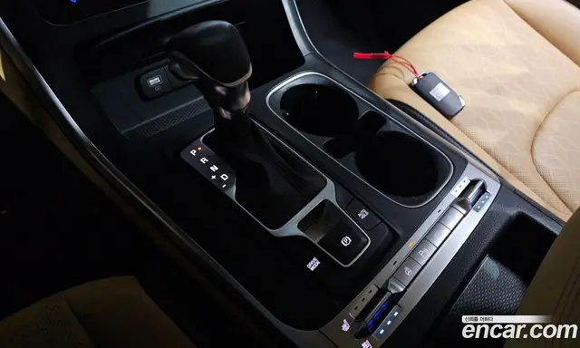 Kia Carnival 2022 2.2 автомат (гидро), миниатюра 12