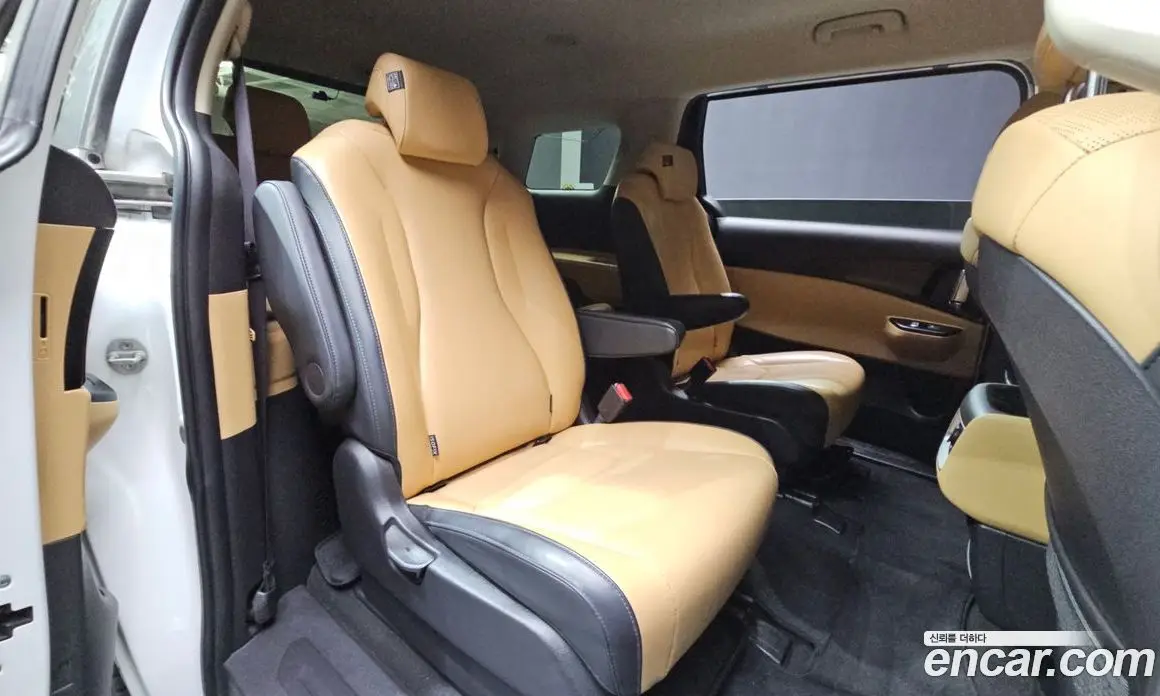 Kia Carnival 2022 2.2 автомат (гидро), фото 18 Kia Carnival 2022 2.2 автомат (гидро), фото 18