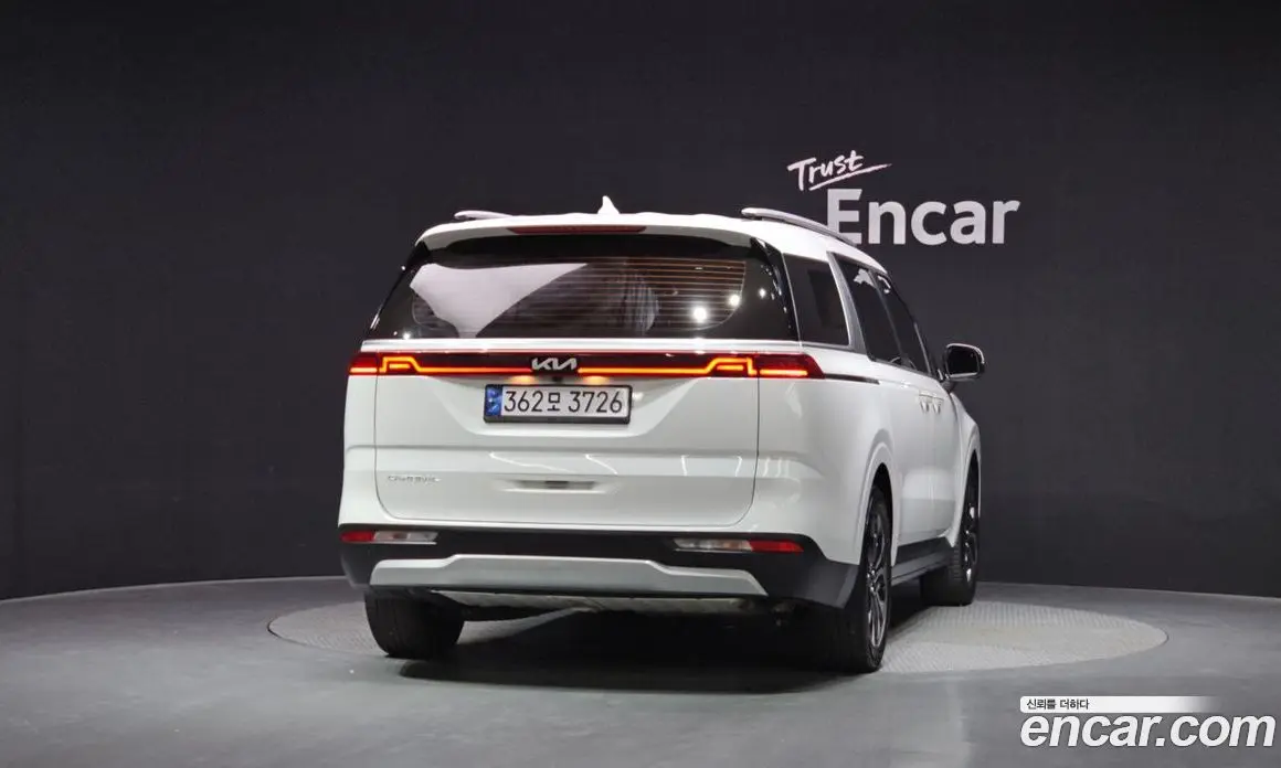 Kia Carnival 2022 2.2 автомат (гидро), фото 4 Kia Carnival 2022 2.2 автомат (гидро), фото 4