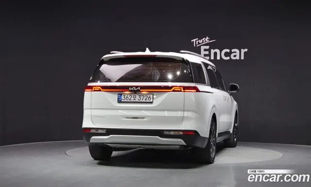 Kia Carnival 2022 2.2 автомат (гидро), миниатюра 4 Kia Carnival 2022 2.2 автомат (гидро), миниатюра 4