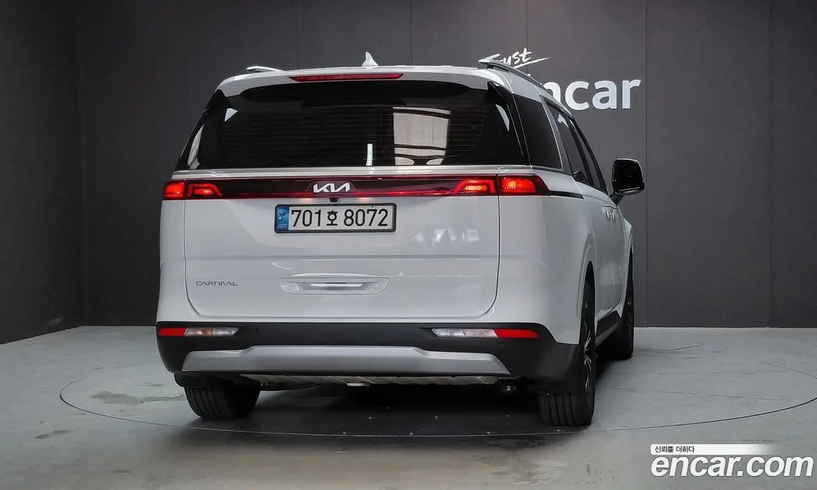 Kia Carnival 2022 3.5 автомат (гидро), фото 4 Kia Carnival 2022 3.5 автомат (гидро), фото 4