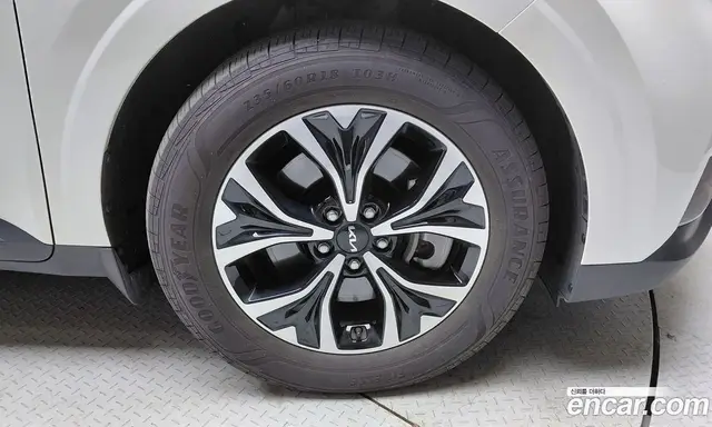 Kia Carnival 2022 3.5 автомат (гидро), миниатюра 7 Kia Carnival 2022 3.5 автомат (гидро), миниатюра 7