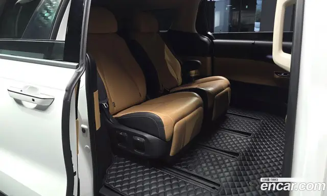Kia Carnival 2023 3.5 автомат (гидро), миниатюра 12