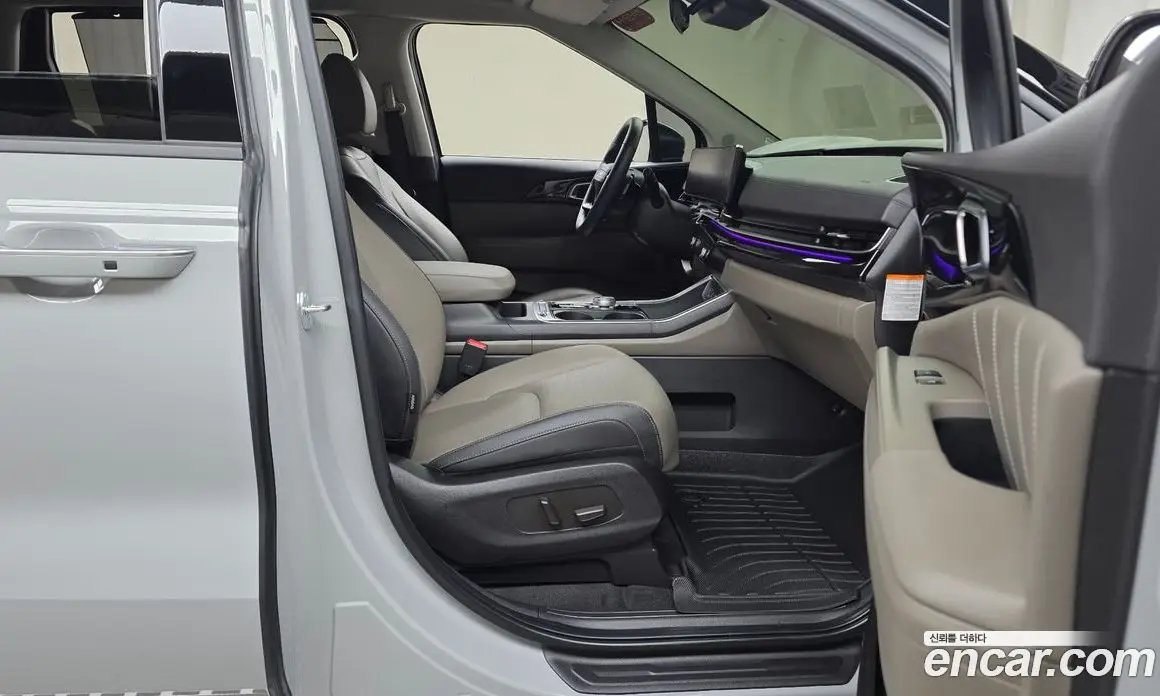 Kia Carnival 2025 1.6 автомат (гидро), фото 15