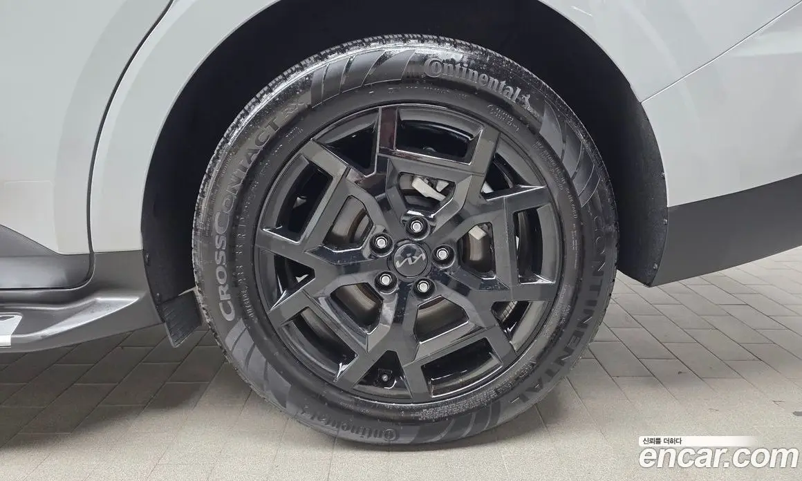 Kia Carnival 2025 1.6 автомат (гидро), фото 6