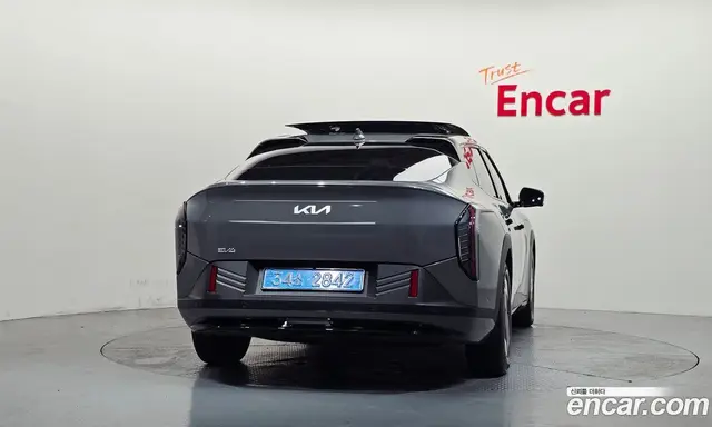 Kia EV4 2025 0.2 автомат (гидро), миниатюра 4 Kia EV4 2025 0.2 автомат (гидро), миниатюра 4
