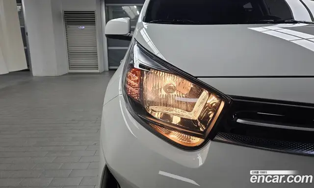 Kia Morning 2023 1.0 автомат (гидро), миниатюра 8