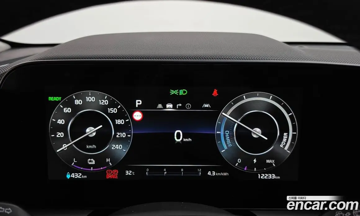 Kia Niro 2023 0.2 автомат (гидро), фото 11