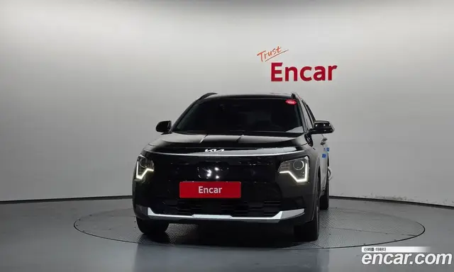 Kia Niro 2023 0.2 автомат (гидро), миниатюра 3