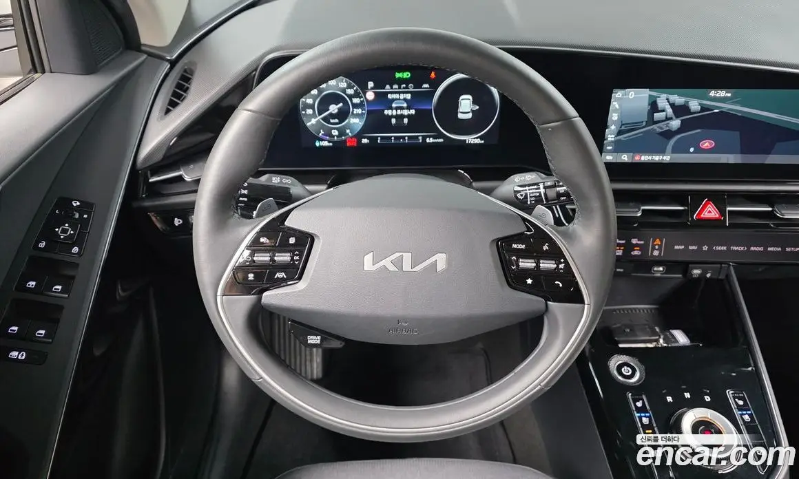 Kia Niro 2023 0.2 автомат (гидро), фото 19 Kia Niro 2023 0.2 автомат (гидро), фото 19