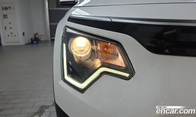 Kia Niro 2023 0.2 автомат (гидро), миниатюра 7 Kia Niro 2023 0.2 автомат (гидро), миниатюра 7