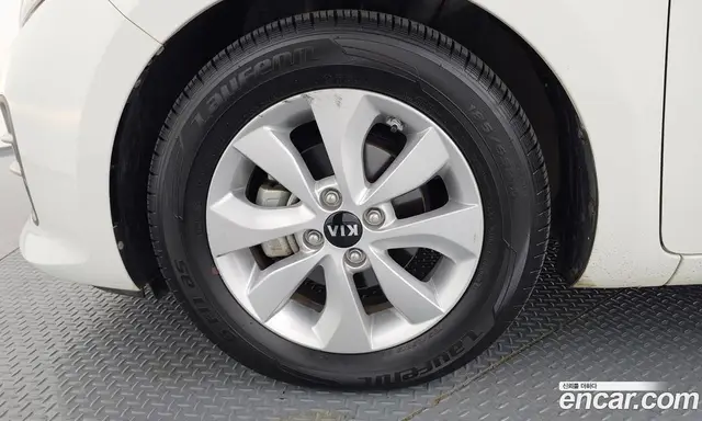 Kia Pride 2016 1.6 автомат (гидро), миниатюра 5