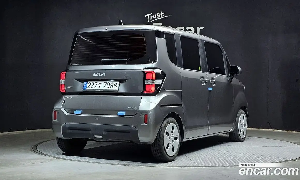 Kia Ray 2023 1.0 автомат (гидро), фото 2 Kia Ray 2023 1.0 автомат (гидро), фото 2