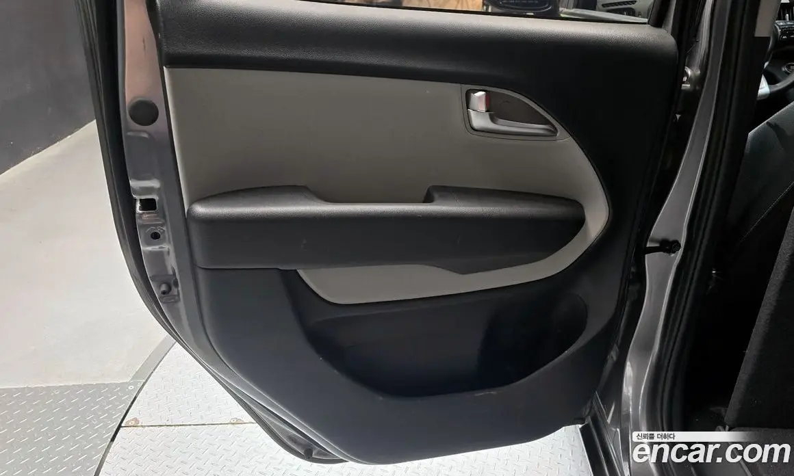 Kia Ray 2023 1.0 автомат (гидро), фото 15 Kia Ray 2023 1.0 автомат (гидро), фото 15