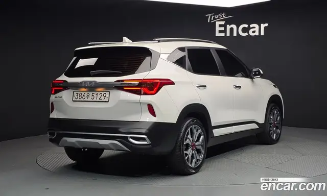 Kia Seltos 2022 1.6 автомат (гидро), миниатюра 2