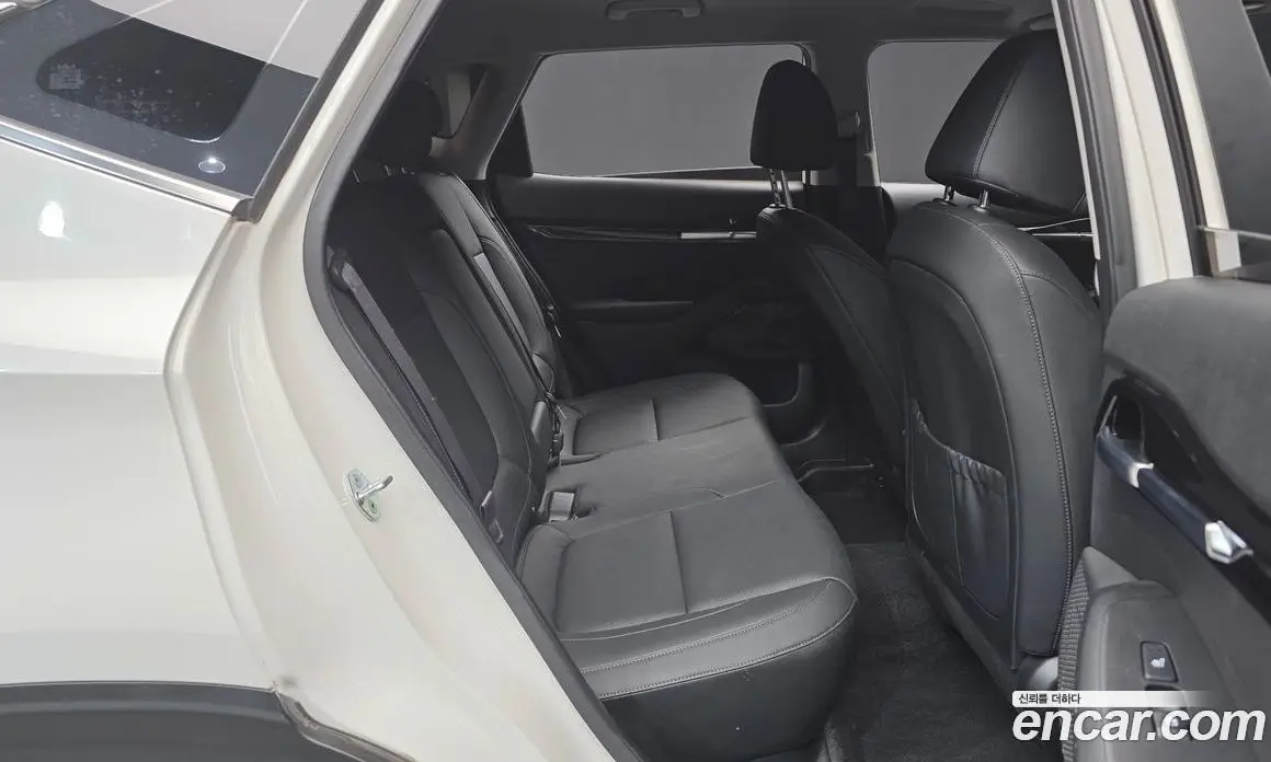 Kia Seltos 2022 1.6 автомат (гидро), фото 17