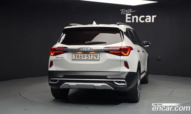 Kia Seltos 2022 1.6 автомат (гидро), миниатюра 4