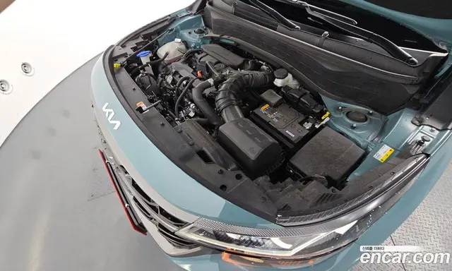 Kia Seltos 2023 1.6 автомат (гидро), миниатюра 5