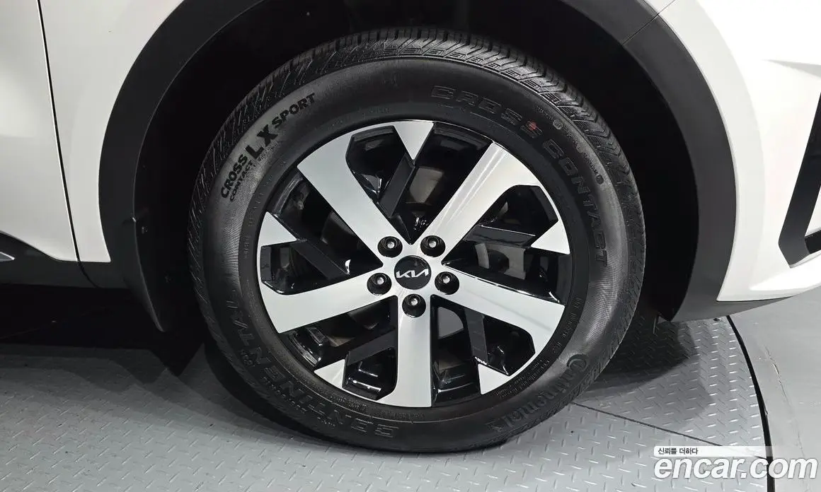 Kia Sorento 2022 2.2 автомат (гидро), фото 5