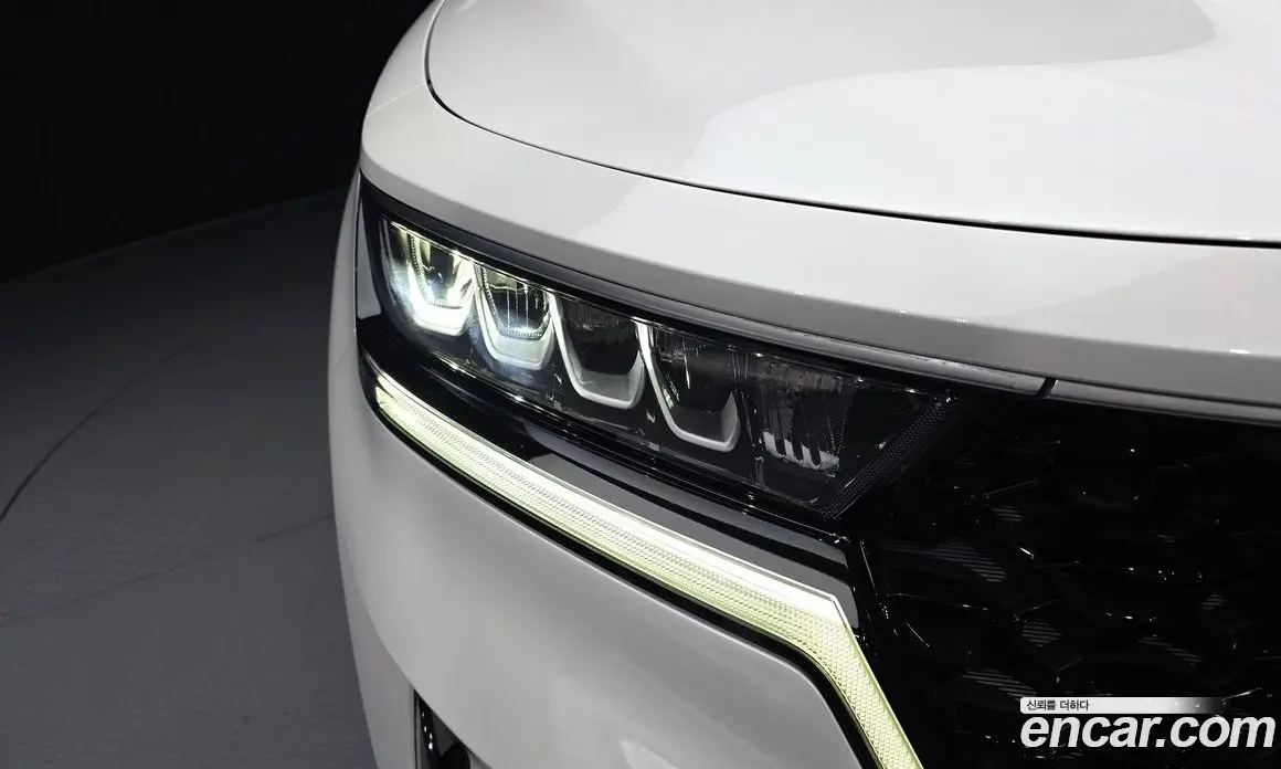 Kia Sorento 2022 2.2 автомат (гидро), фото 8