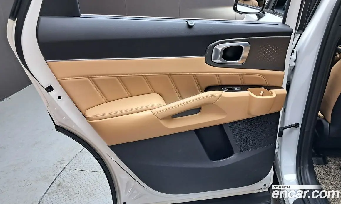 Kia Sorento 2022 1.6 автомат (гидро), фото 15 Kia Sorento 2022 1.6 автомат (гидро), фото 15